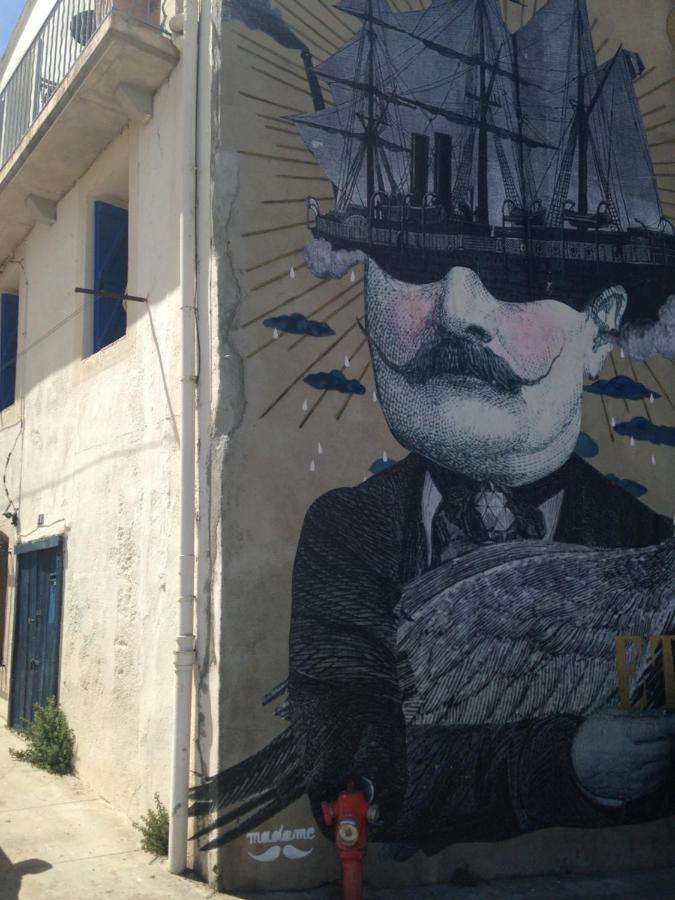Duplex Arago Au Coeur De Sete, Comme Une Petite Maison Exterior foto