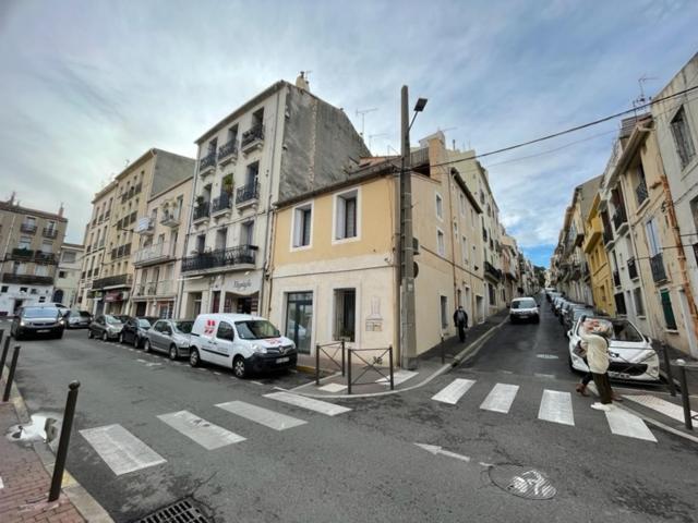 Duplex Arago Au Coeur De Sete, Comme Une Petite Maison Exterior foto